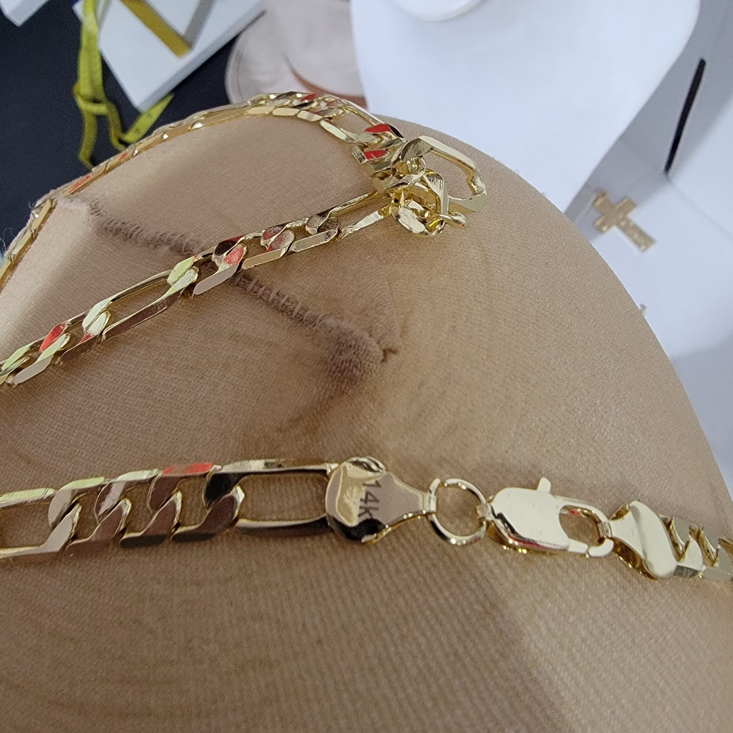 Cadena Cubana Virgen 14k/8mm/24 pulgadas