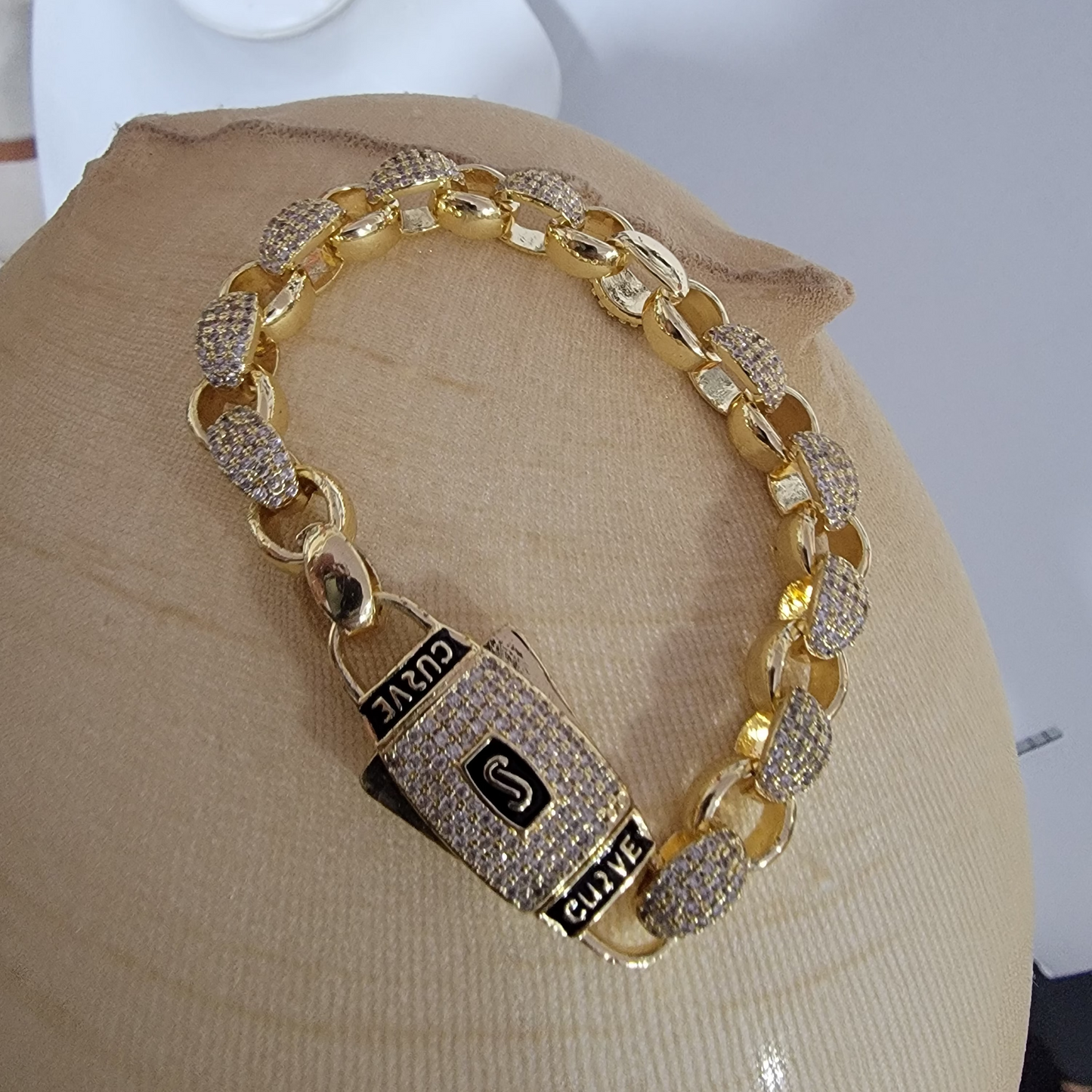 Pulsera Monaco 14k/10mm/8pulgadas