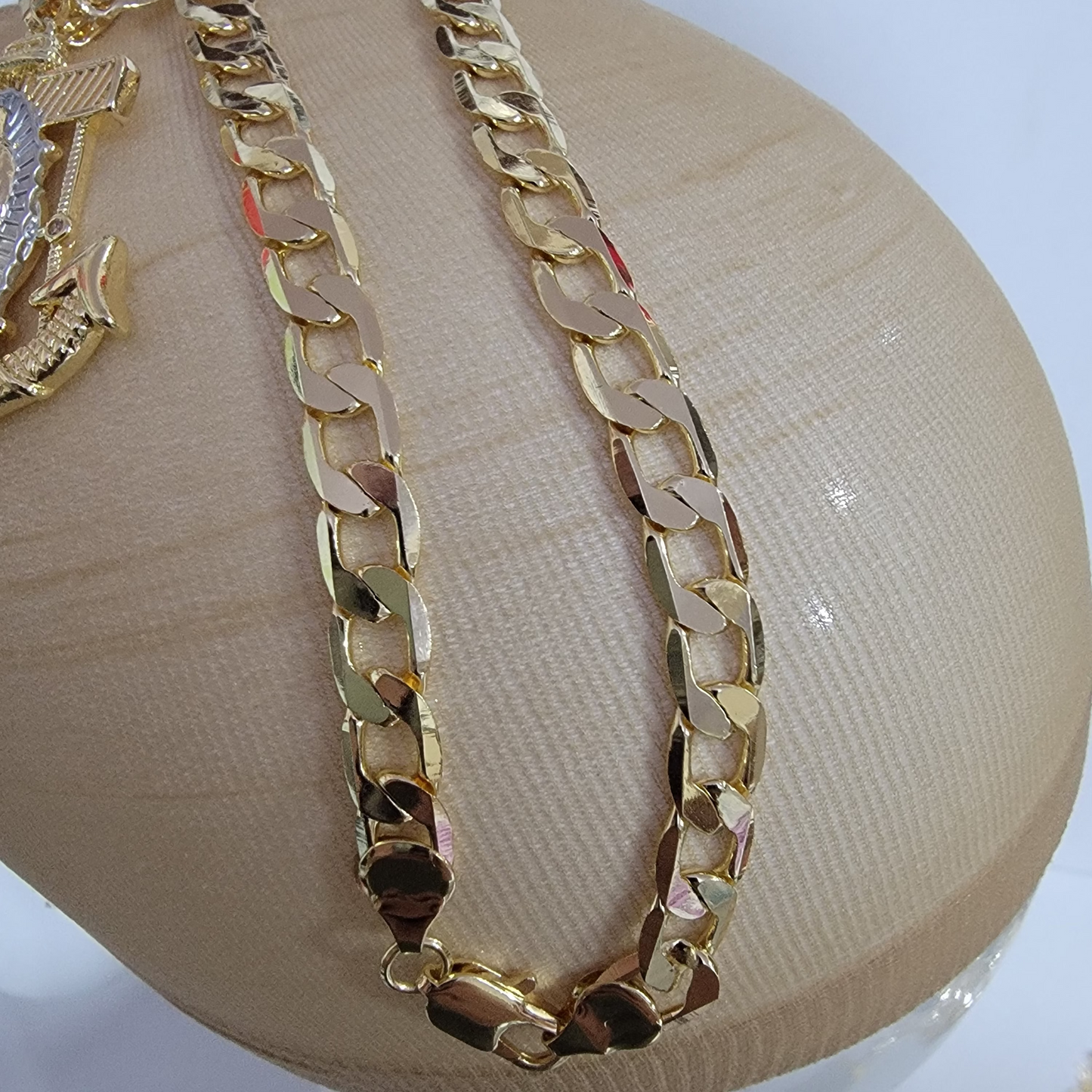 Cadena Virgen Duo Color 14k/8mm/24 pulgadas