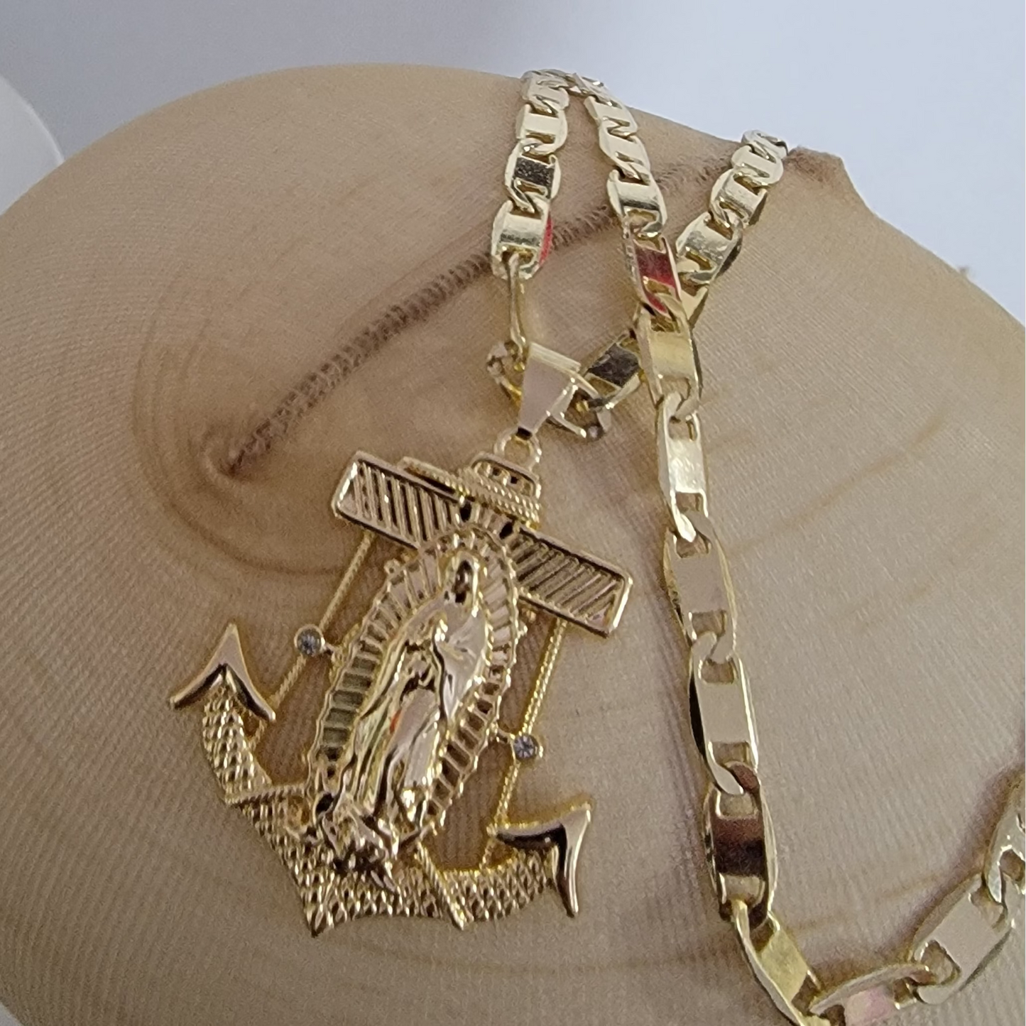 Cadena La Virgen 14k/6mm/24 pulgadas