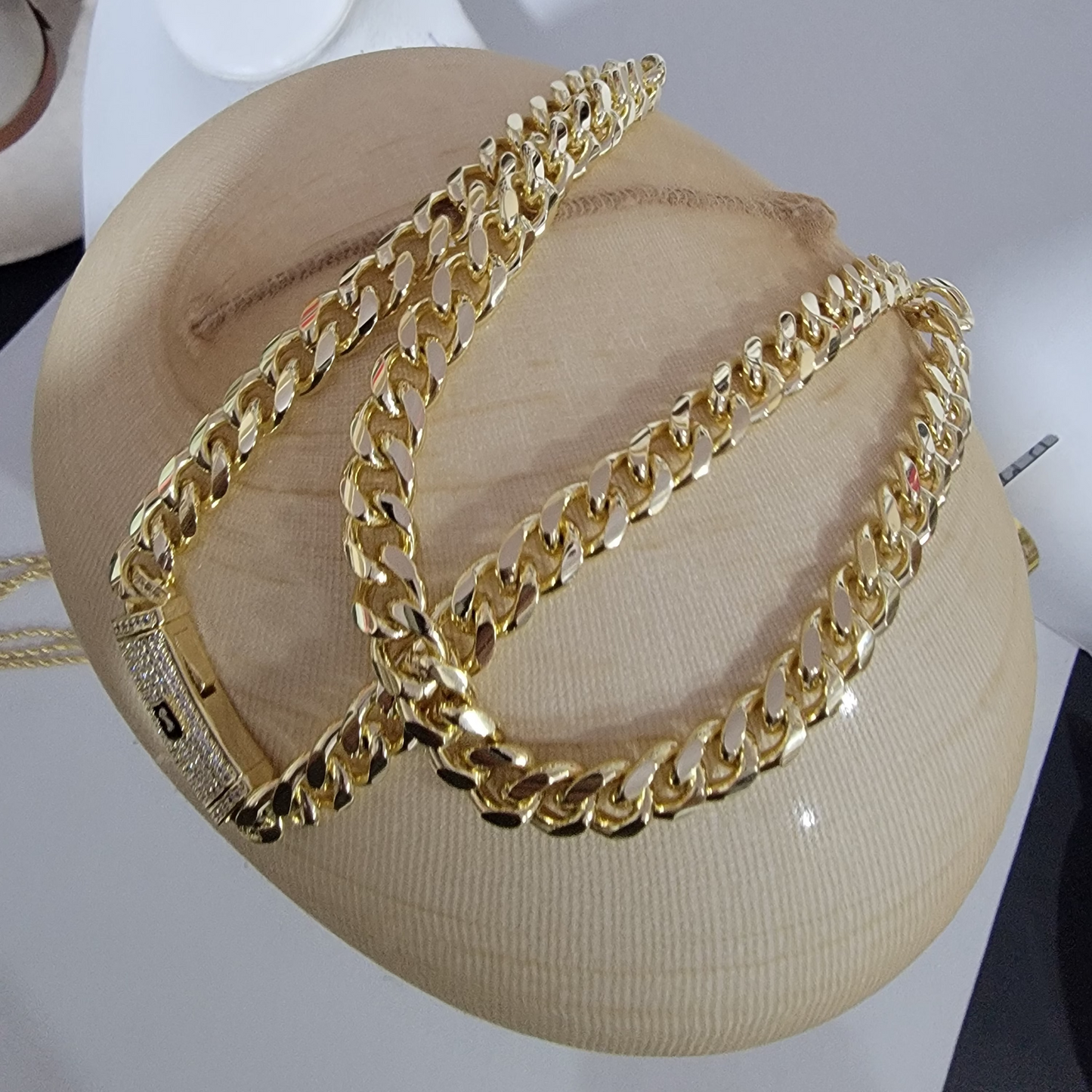 Cadena Cubana Monaco Chain2 14k/10mm/22 pulgadas