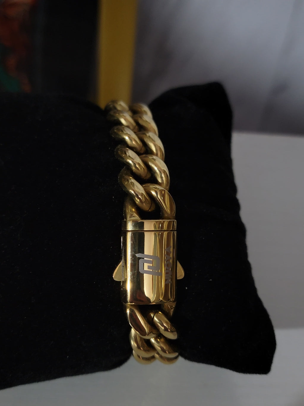 Pulsera Cubana de Alta Gama 15mm Chapada en Oro 18K – Broche de Caja