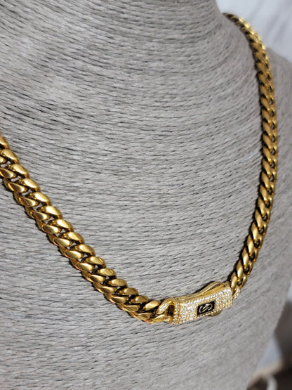 Cadena Cubana Mónaco Premium con Broche Liso – Oro 14K Chapado en 5 Capas (12 mm, 24”)