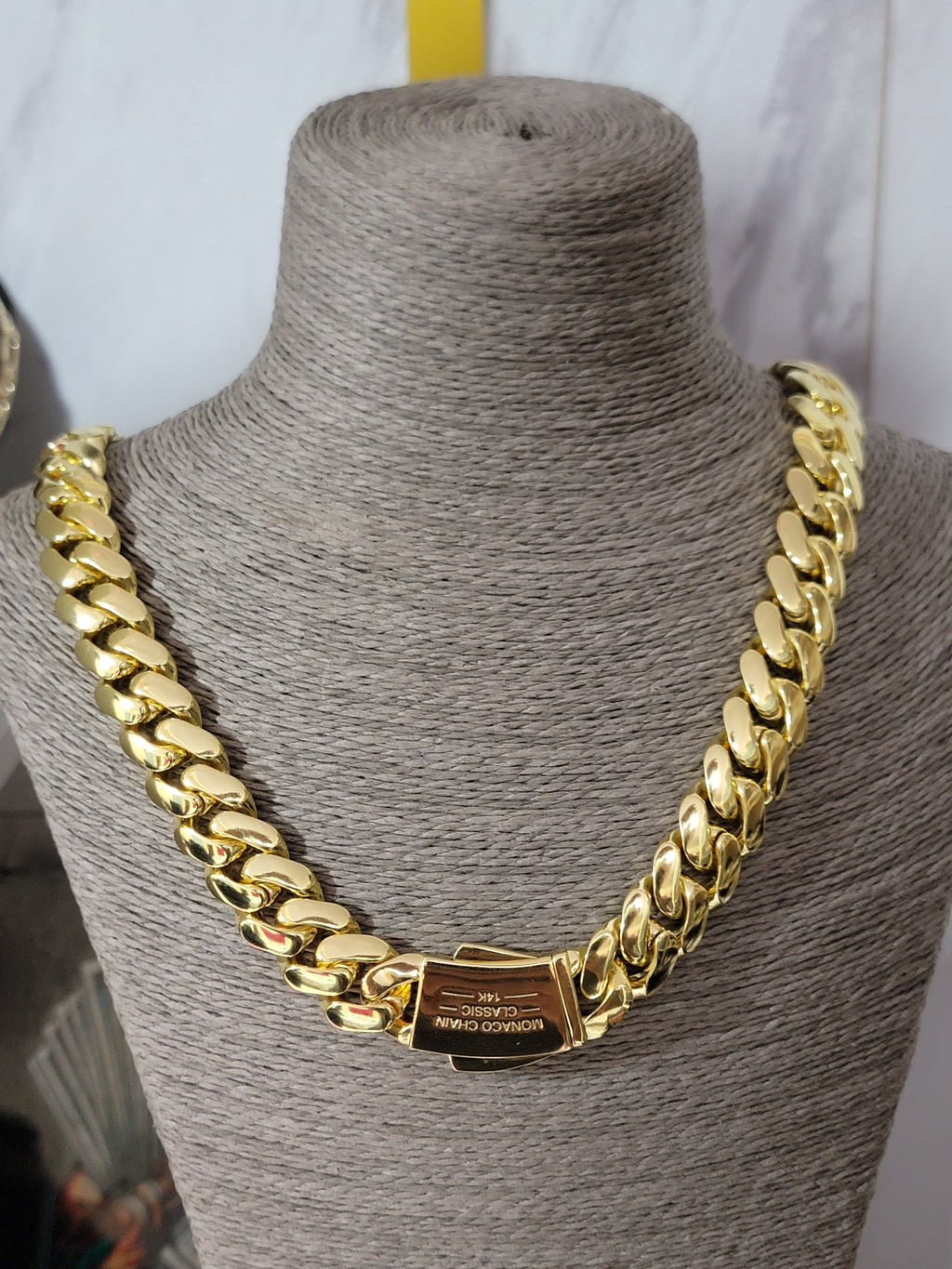 Cadena Cubana Mónaco Chain 16mm Chapada en Oro 14K – Edición Premium