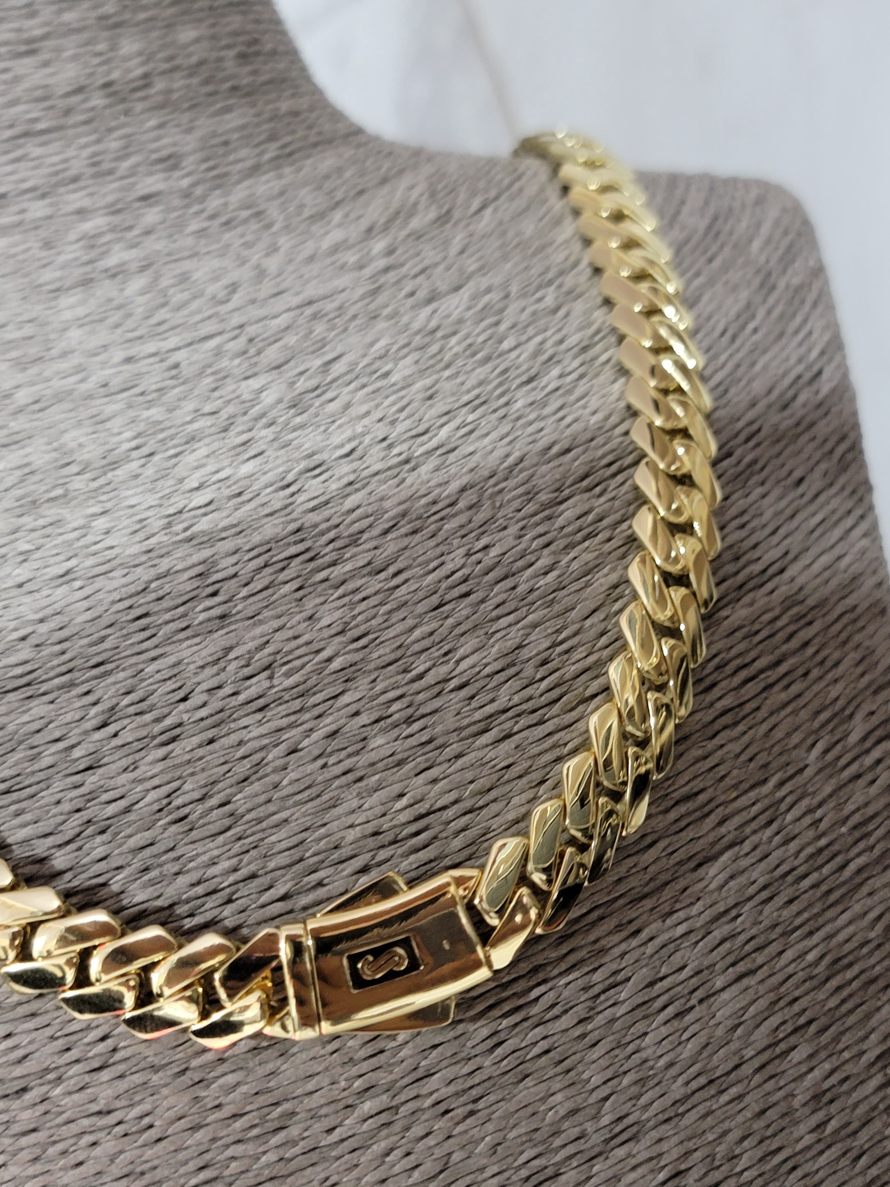 Cadena Cubana Mónaco Chain Chapada en Oro 14K – Alta Gama