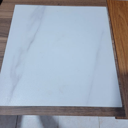 Pisos Vinil Tipo Cerámica 18x18 pulg.
