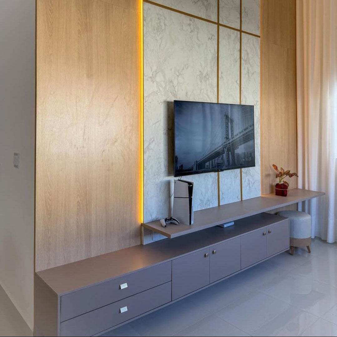 Revestimiento Vertical de Madera Moderna