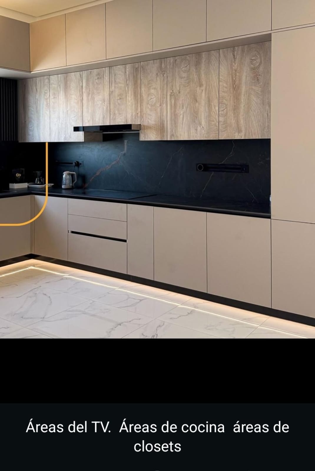 Revestimiento Vertical de Madera Moderna