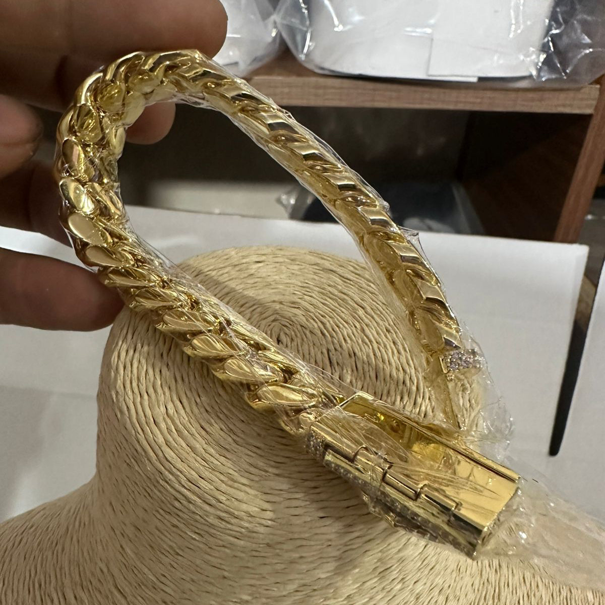 Pulsera Versace 14K/15mm/9 pulgadas