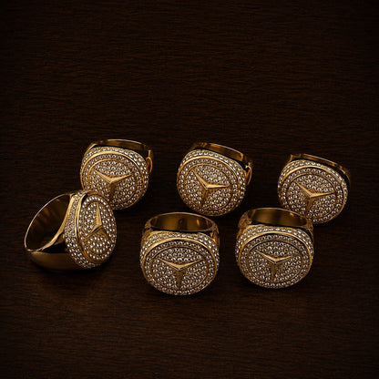 Anillo Mercedes-Benz Electrochapado en Oro 14K | Acero Inoxidable Premium