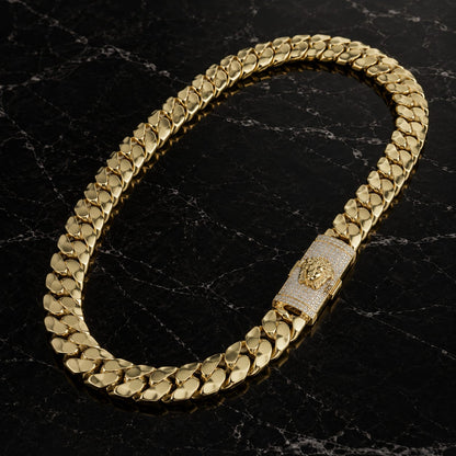 Cadena Versace broche de diamantes alta gama