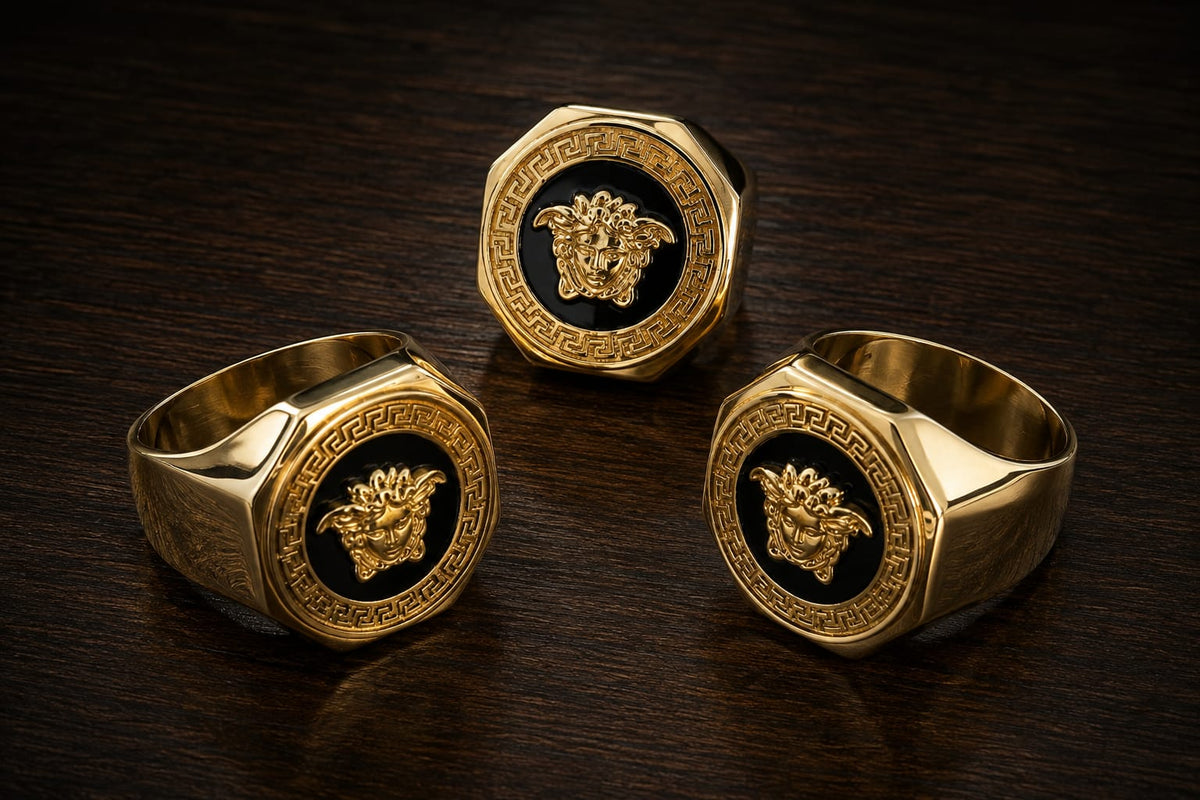 Anillo Versace de lujo