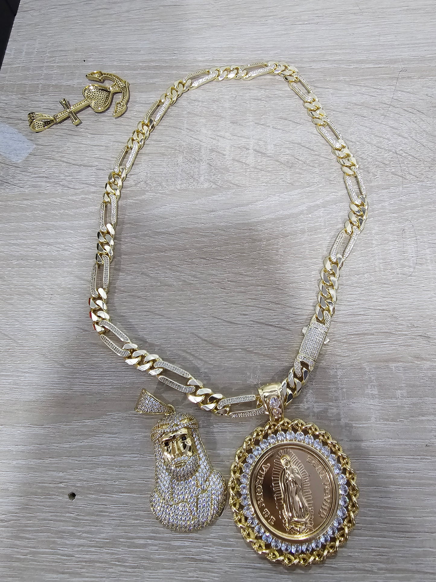 cadena cubana 10 con dije milímetros full diamantada
