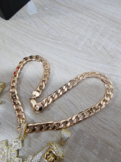 cadena cubana con dije chapada en oro rosa 10 milímetros