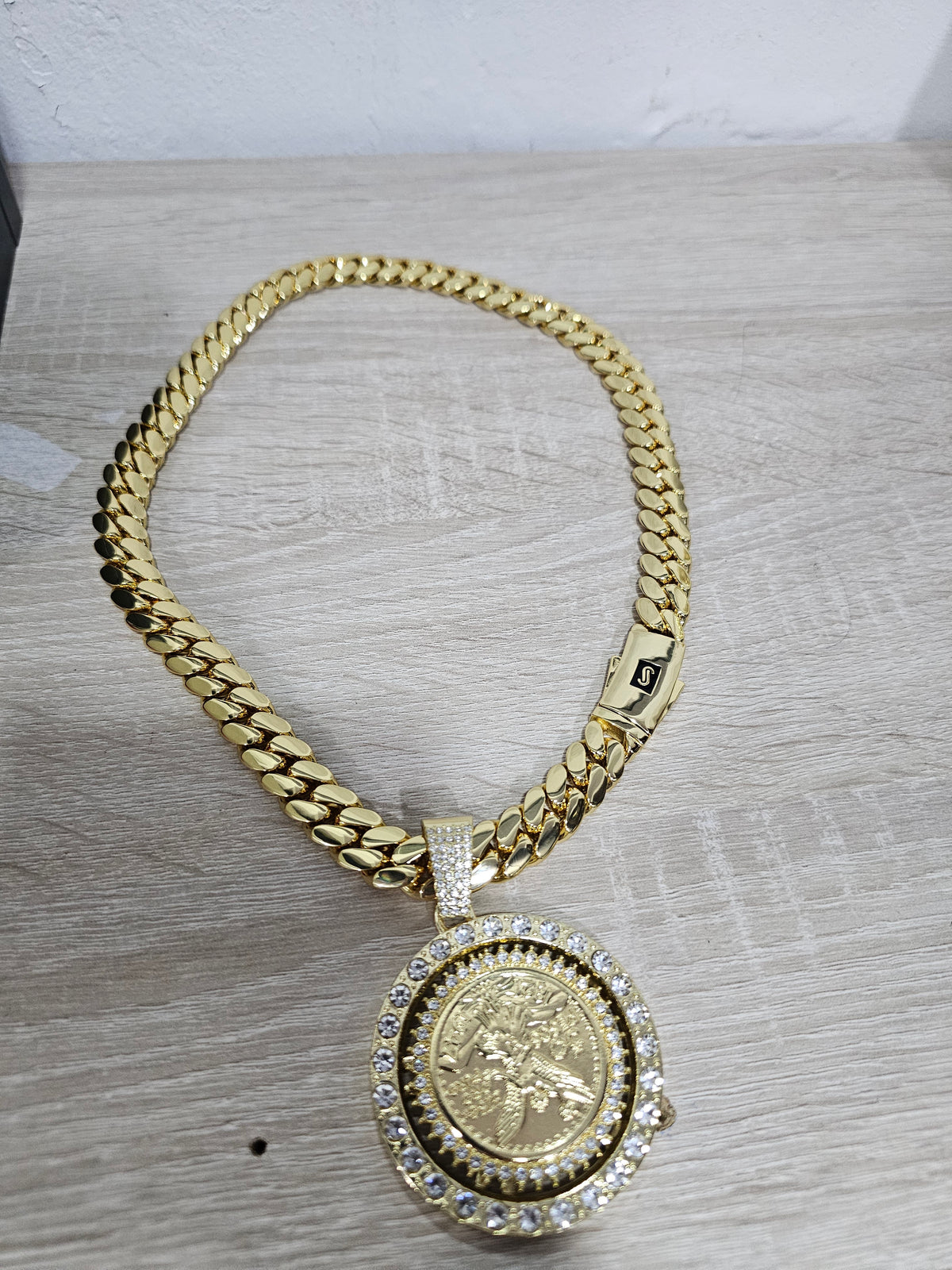 cadena con dije 15 milímetros