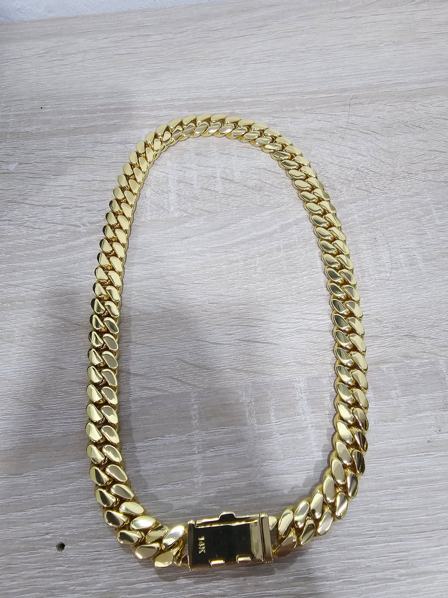 cadena versage sin dije full lujo